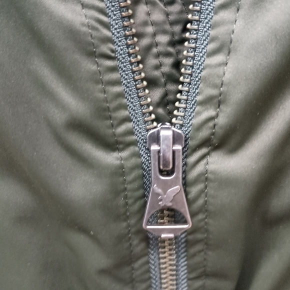 American Eagle Outfitters Green Bomber Jacket with Ribbed Collars - Picture 7 of 9